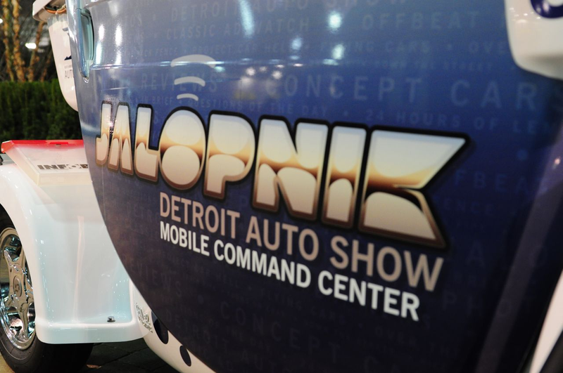 Illustration for article titled Naked Jalopnik: The Meanest Thing We Did At The Detroit Auto Show